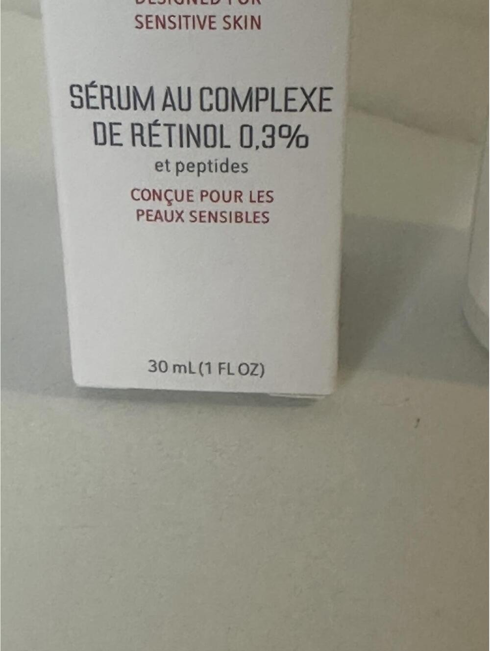 First Aid Beauty 0.3% Retinol complex serum with peptides 1 fl oz - Picture 2 of 3